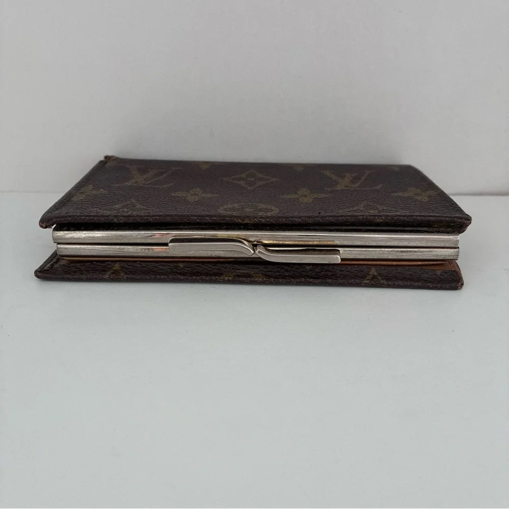 Vintage Louis Vuitton Monogram Print Kiss Lock Wallet Saks Fifth Avenue Rare